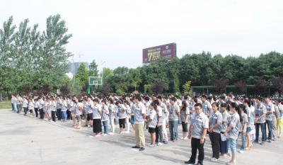 2015合肥星际娱乐彩晶事业部消防演练：“清静第一，，，预防为主”