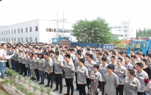 钣金事业部起劲响应招呼，，，，，，召开全事业部“清静运动月”发动大会